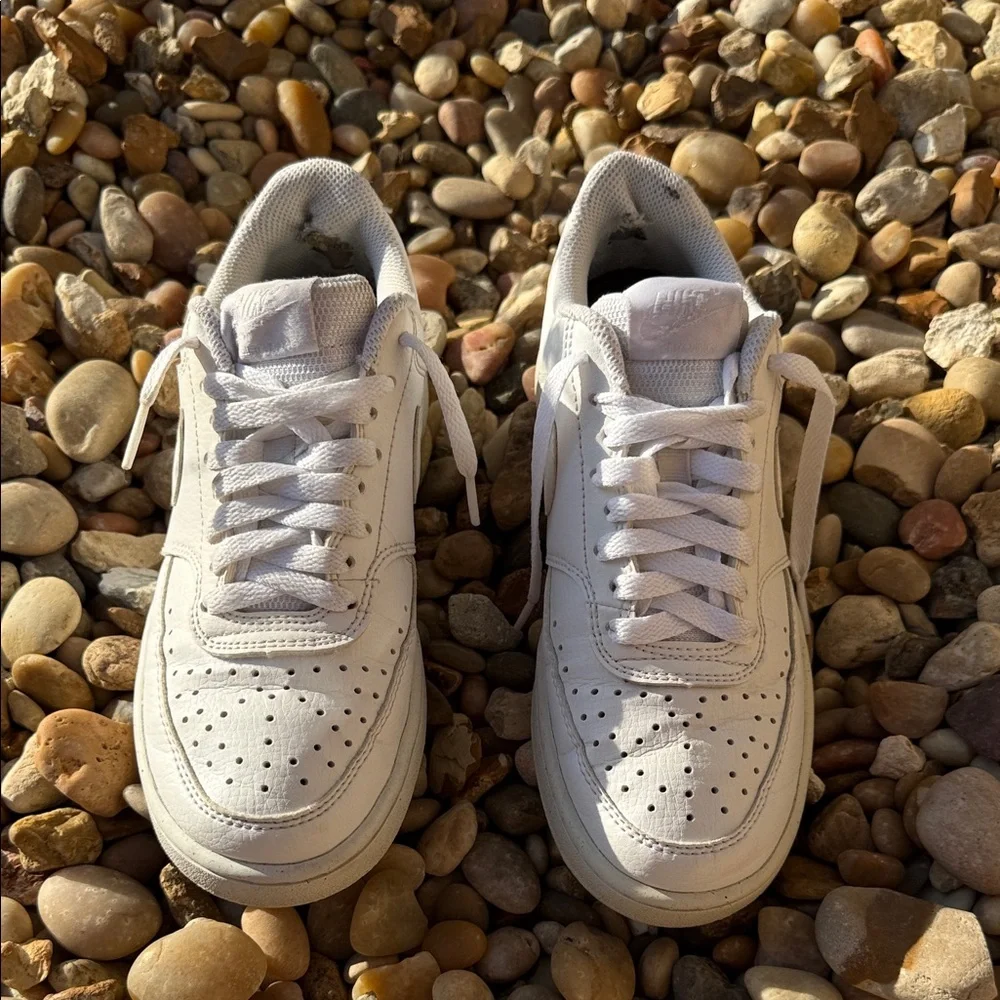 Nike Court Vision Lo White/White-White Sneakers (DH3158 100) Women's Size 7
